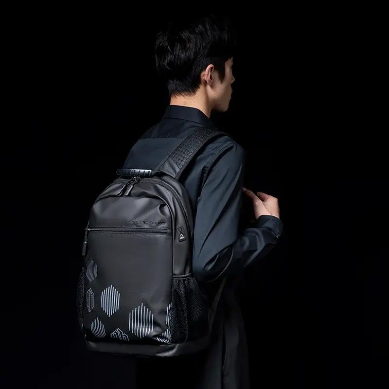 Arctic Hunter Water-Resistant Casual Backpack with USB Port for Unisex - Ideal for College, Travel, and Business B00489